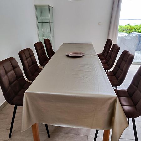 House Natali 70M From The Beach - Free Ev Top Up Ртина Екстериор снимка