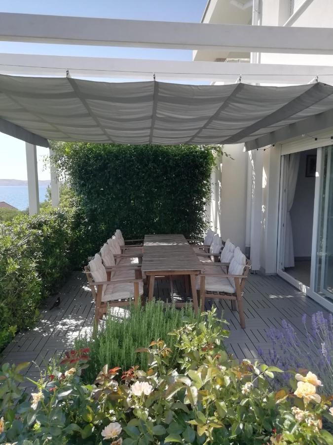 House Natali 70M From The Beach - Free Ev Top Up Ртина Екстериор снимка