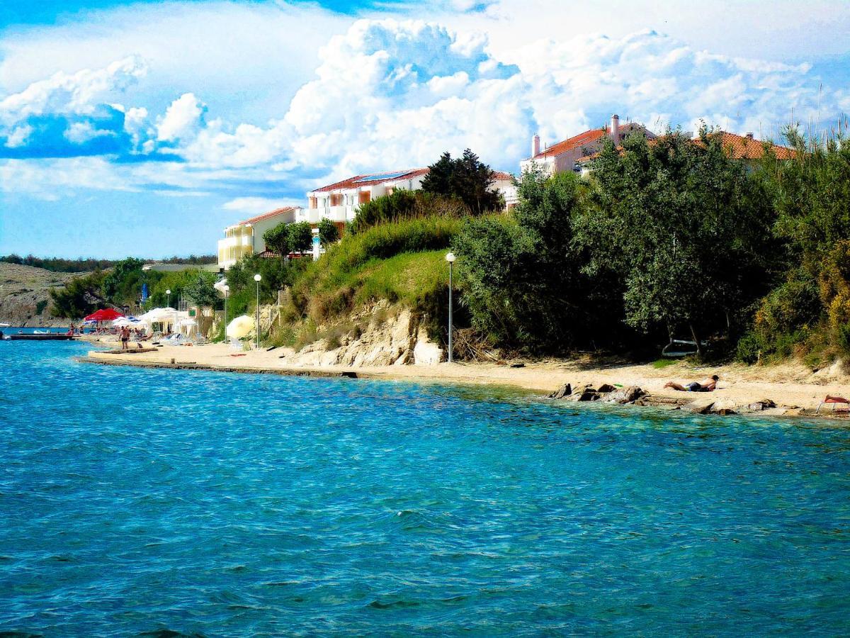 House Natali 70M From The Beach - Free Ev Top Up Ртина Екстериор снимка
